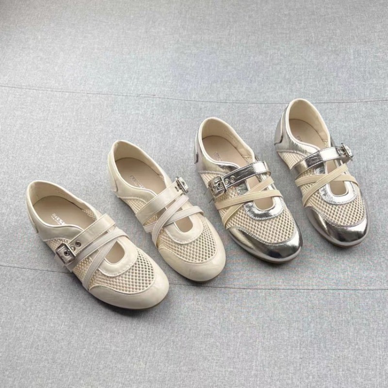 Women Shoes Model - New Splicing Woven Hollow Sneakers 2026