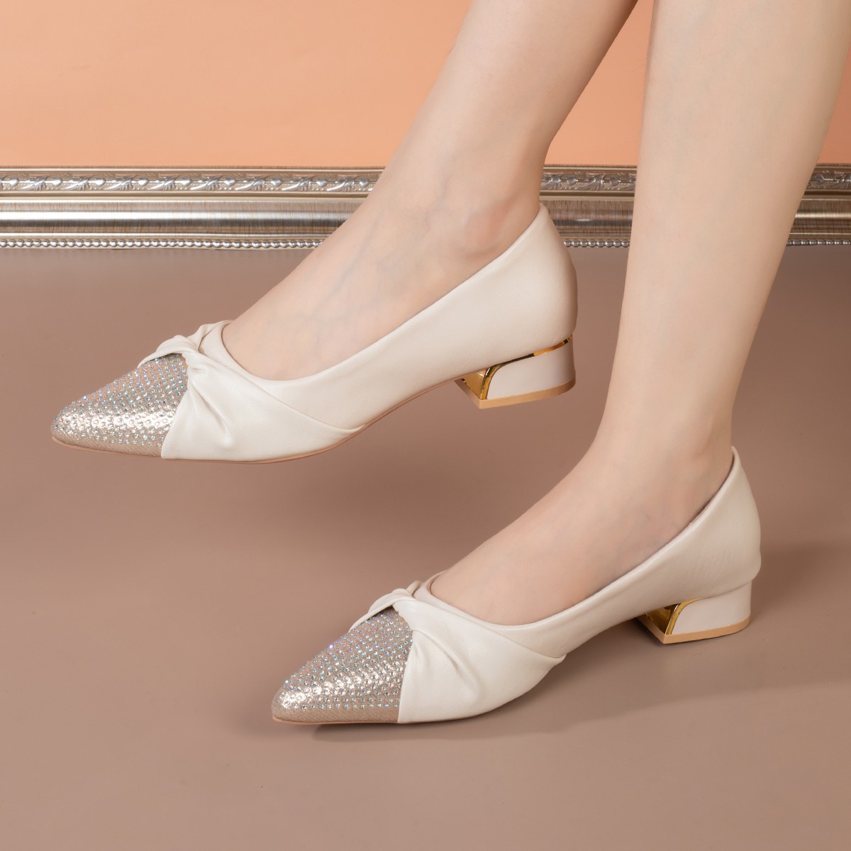 Women Shoes Elegant - Women Rhinestone Pointed Toe Pumps Twisted